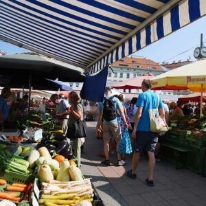Am KarmeliterMarkt